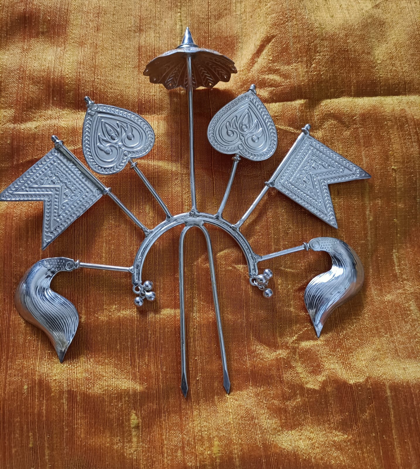 upachara set - silver for gods and godess